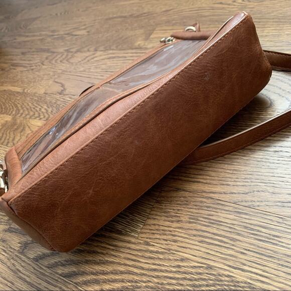 Lucky 7 crossbody display purse in cognac - Picture 6 of 8